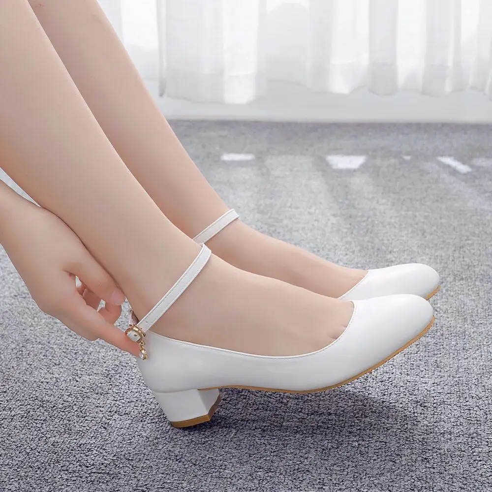 

Crystal Queen White Women's High Heels Sexy Bride Party 3CM mid Heel Pointed toe Shallow mouth High Heel Shoes Big Size 42