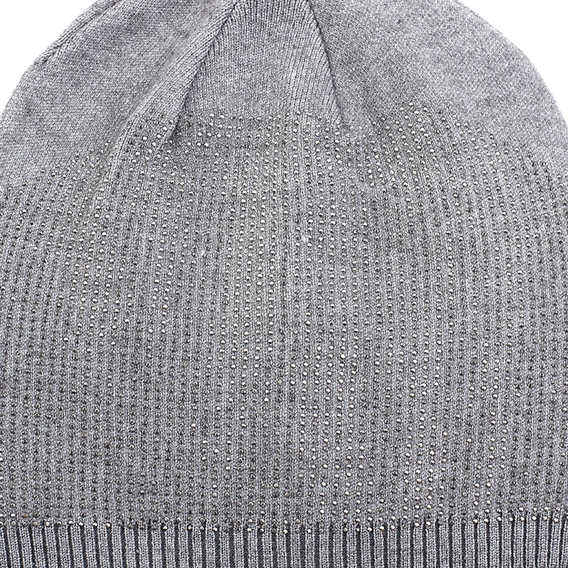 

Adult Cashmere Beanie Hat Autumn Winter Warm Skull Cap Beanies Pullover Cap With Diamond 15 CM Real Fur Pompom Accessories