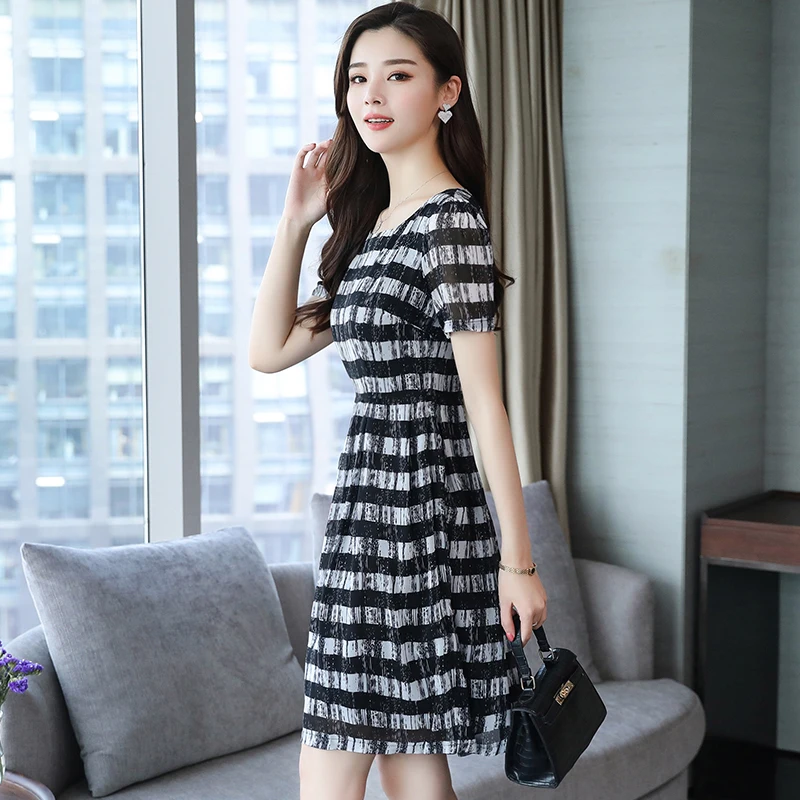 Платье женское шифоновое с коротким рукавом пикантное облегающее элегантное