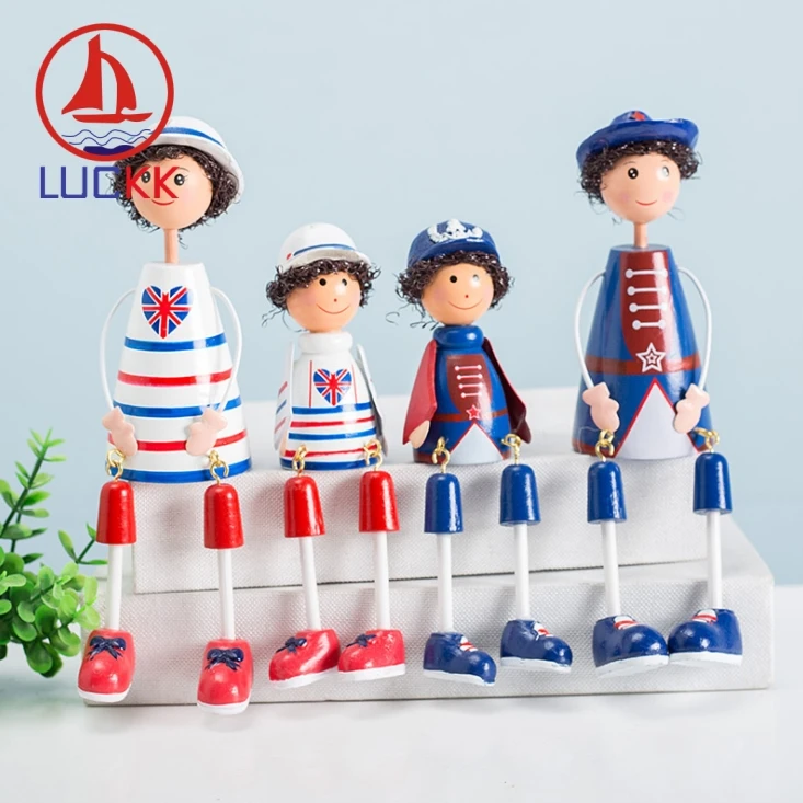 LUCKK креативные миниатюрные деревянные Семейные подвесные куклы в английском