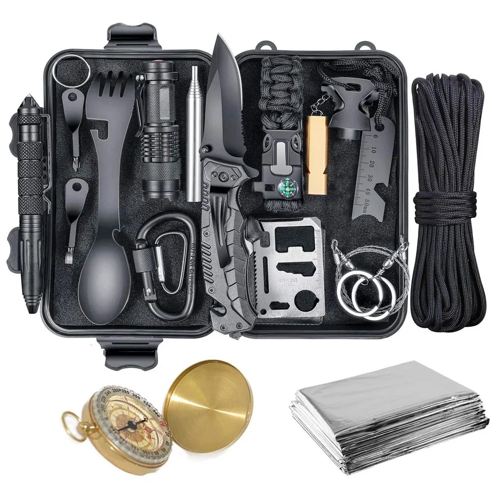 

Outdoor first aid kit, life-saving equipment, tactical equipment for hunting, hiking and camping