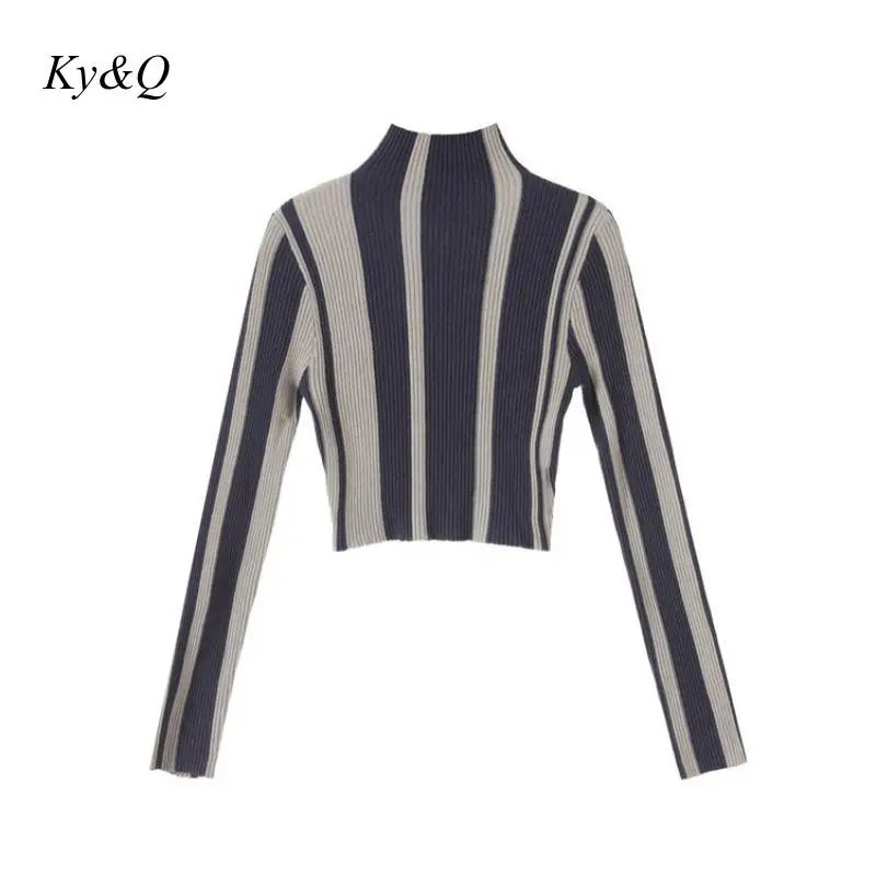 Женский свитер с высоким воротником голубой в Вертикальную Полоску длинными