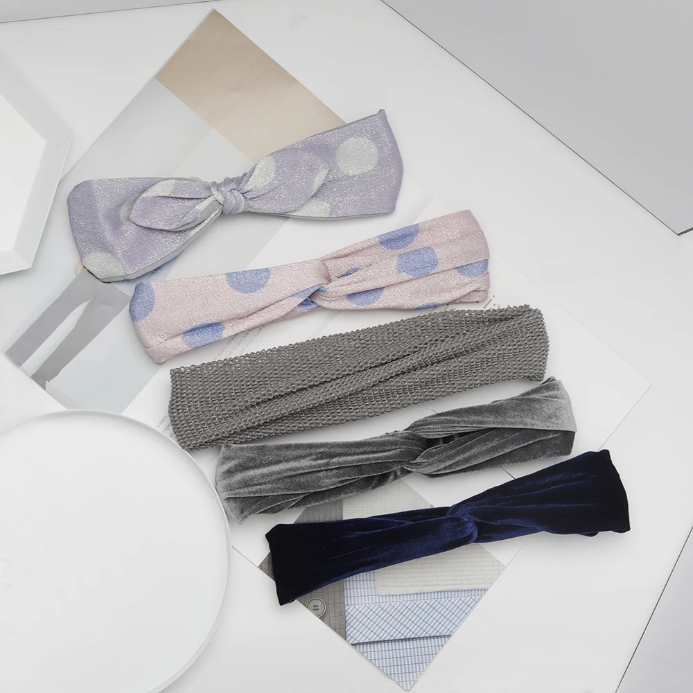 

Girls' bow dotted elastic soft hairband women's versatile fashion top twisted hair accessories headdress head scarf