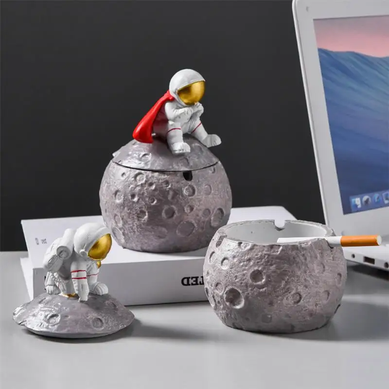 

Astronaut Ashtray Creative Ashtray for Home Cute Cartoon Astronaut Ashtrays Space Dream Series Ashtray for Women and Men Home