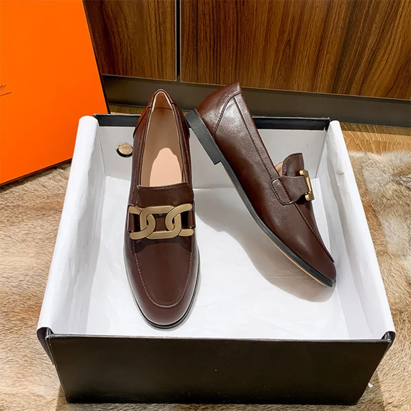 

2021 Women Flat Shoes Women's Fashion Slip On Loafers Metal Chain Decor Casual Low Heel Oxford Footwear Round Toe Top Quality