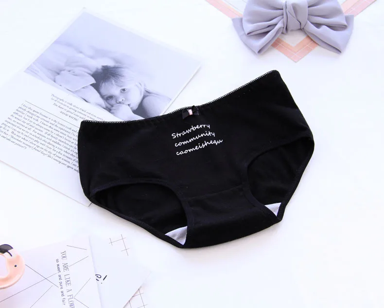 

Cute panda underwear women's cotton mid-waist women's cotton briefs