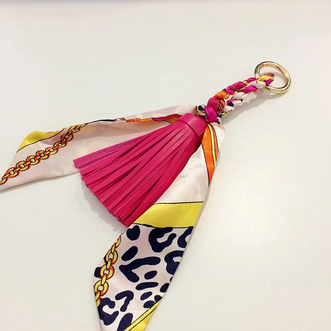 Кожаный брелок с подвеской кисточкой для сумок милый Роскошный металлический