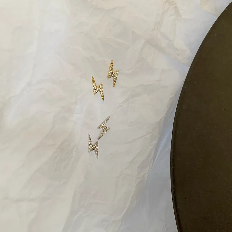 

925 Sterling Silver Simple Fashion Pav Crystal Lightning Stud Earrings Women Exquisite Student Girlfriend Jewelry Accessories