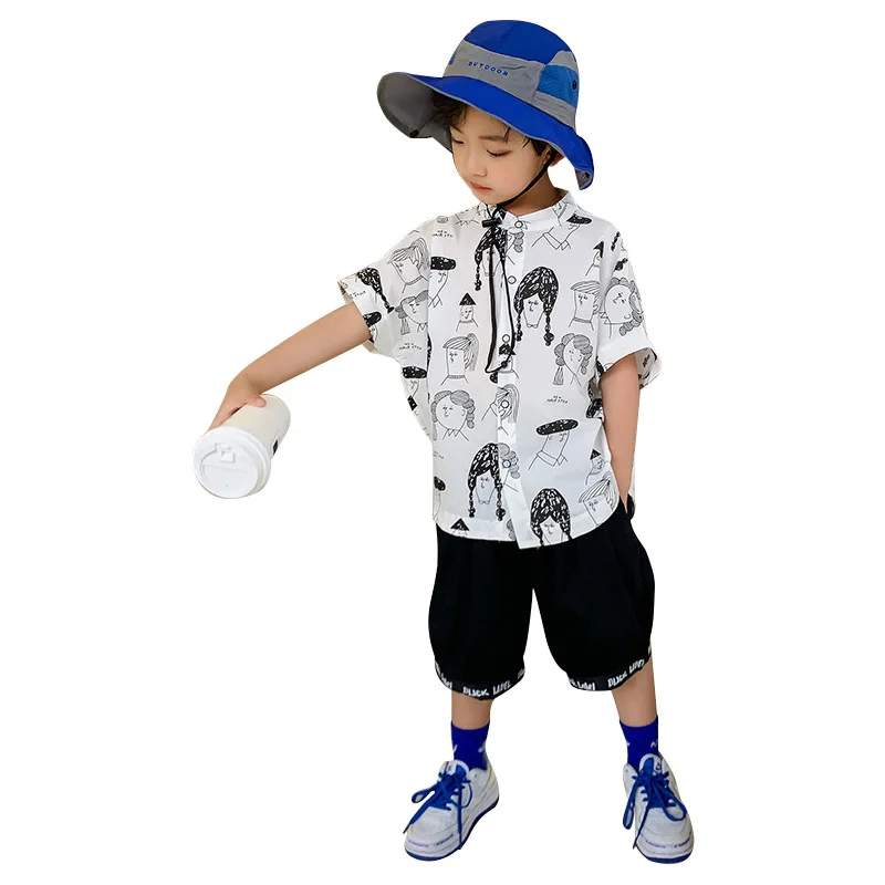 

Kids boys 2pcs summer suit cartoon printed short-sleeved shirt new five pants suit 6-12 years old