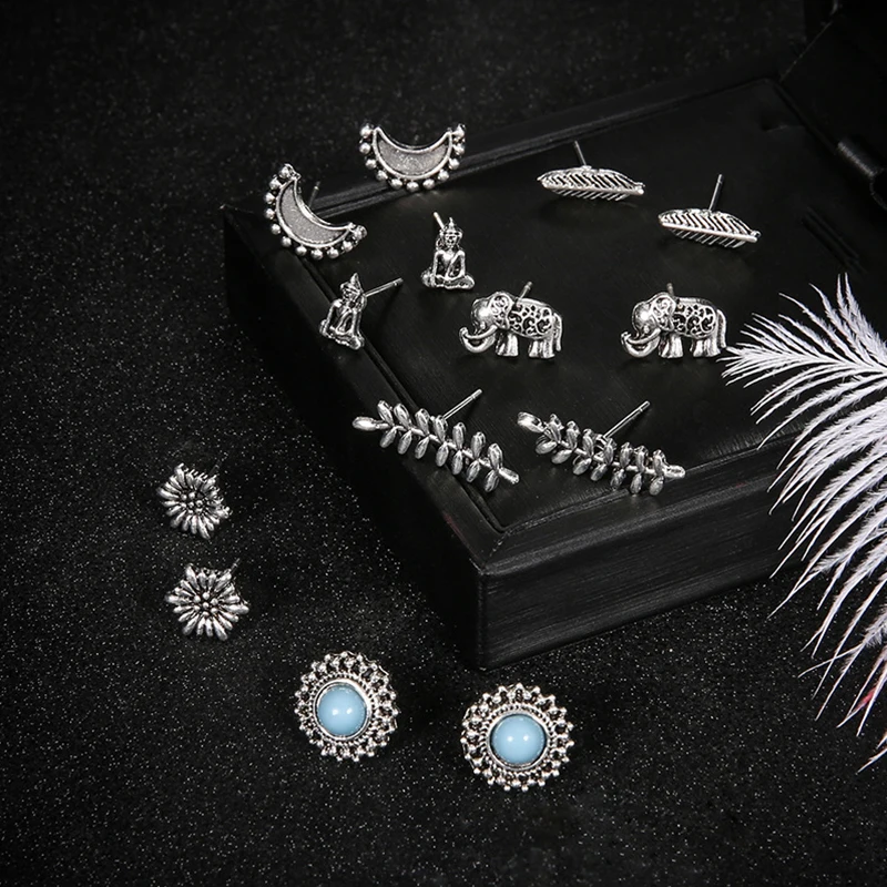 

Vintage Tribal Arrowhead Horn Crescent Moon Earring Set Mix Bohemian Stud Earrings for Women Oorbellen Brincos Bijoux Femme