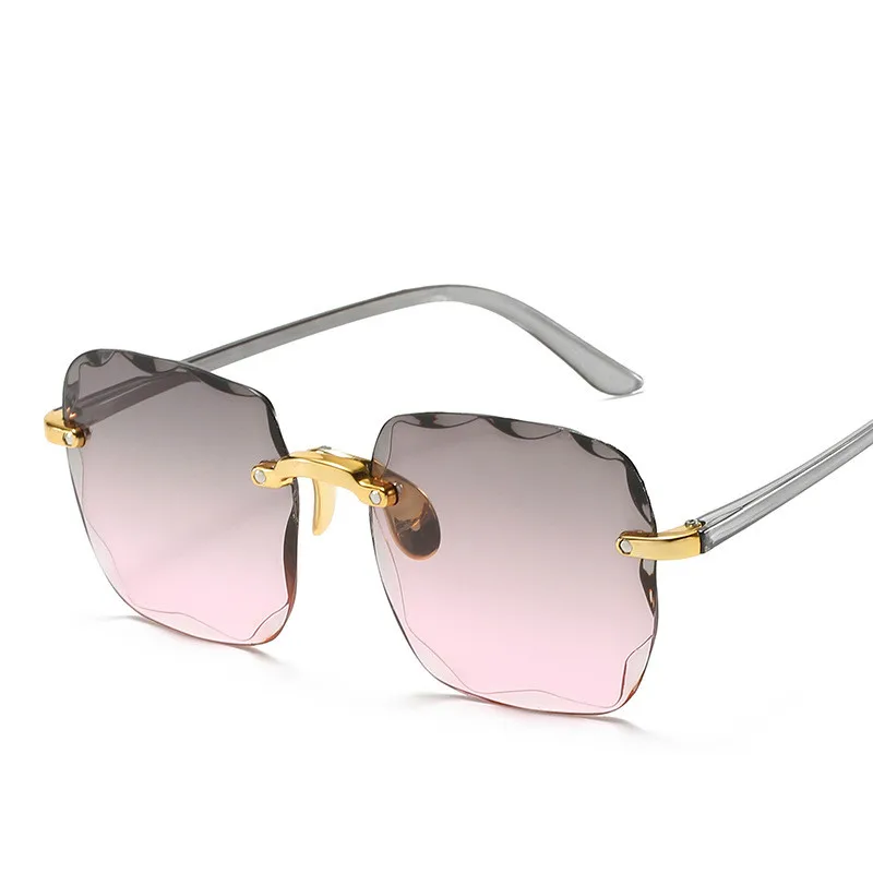

Fashion Ladies Sunglasses 2020 Brand Designer Retro Sunglasses Classic Gradient Sunglasses UV400 Pink Tone Female Sunglasses
