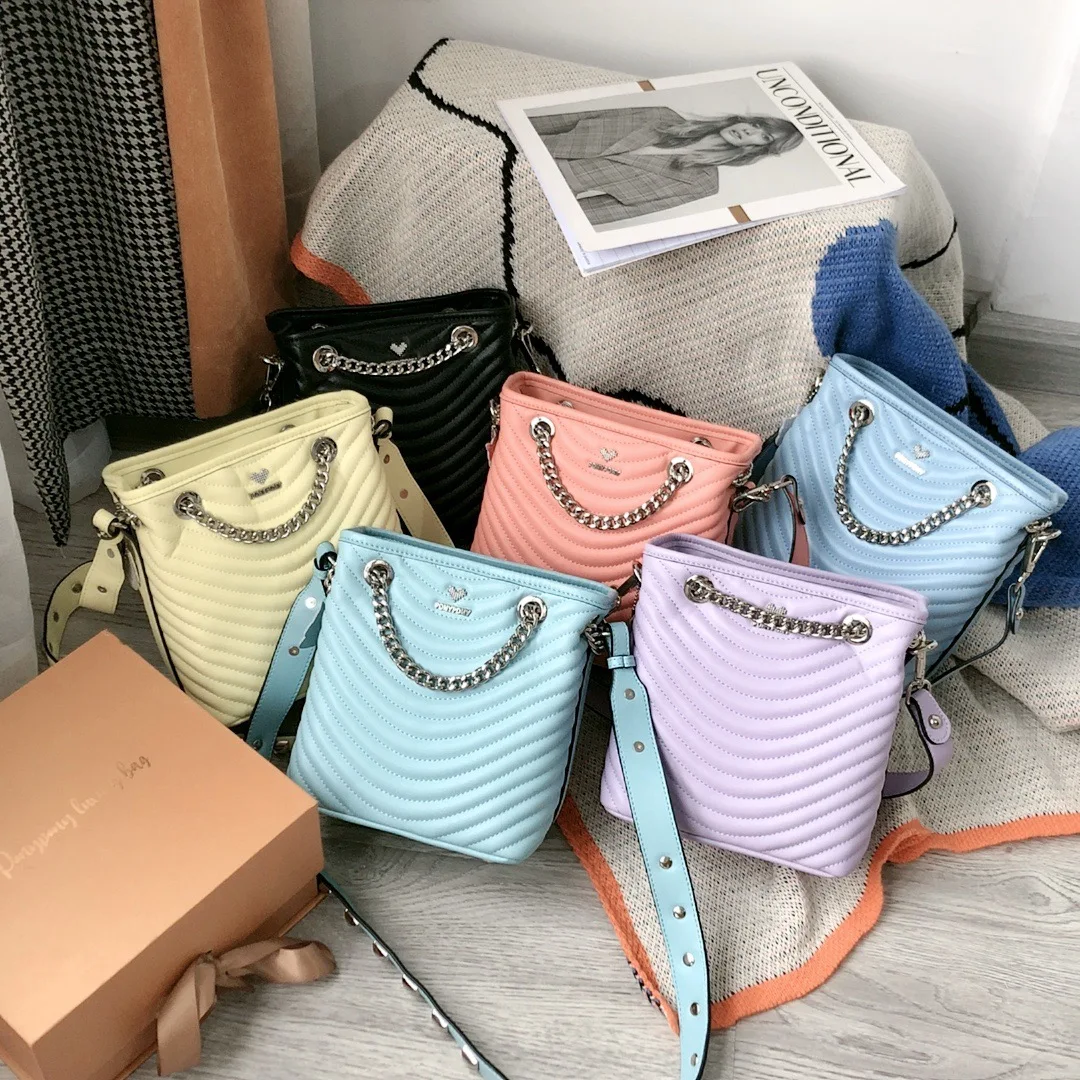 

Head layer cowhide handbag bag female bag 2021 new fashion web celebrit