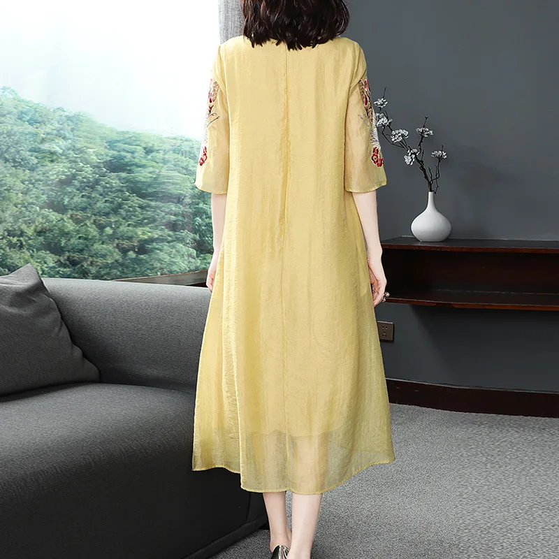 

Main promotion of Chinese style Tencel embroidery dress, national style women's dress, standing collar, Chinese style improved