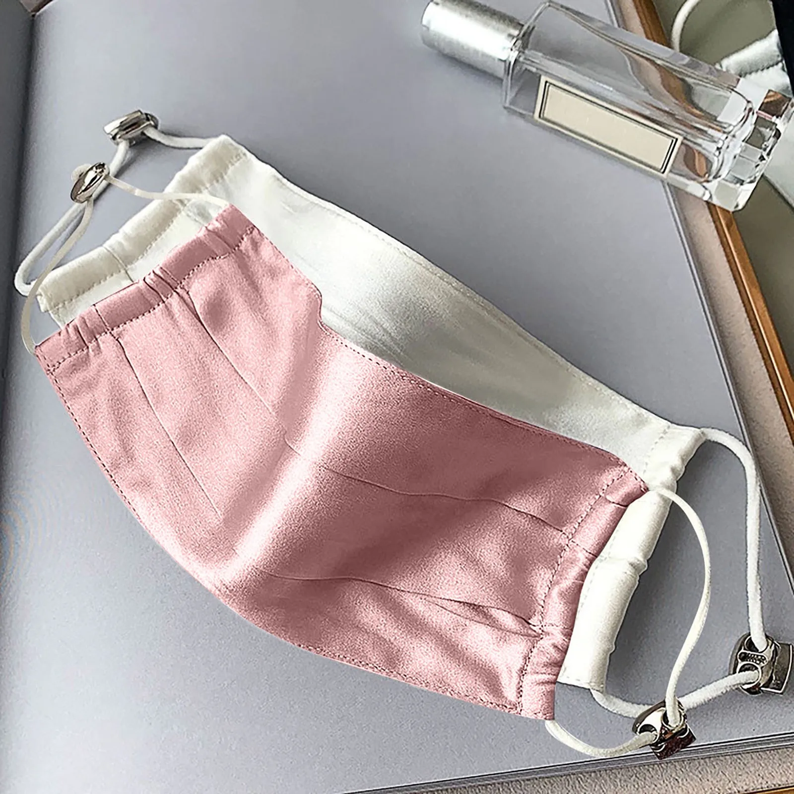 

2PCS Silk Mask Satin Cloth Mouth Mask Summer For Men And Women Ultrathin Double-deck Elastic Earband Masque Sunscreen masque#Y