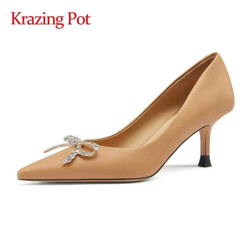 

Krazing Pot/три цвета с острым носком на тонком высоком каблуке Стразы с декоративным узлом-бабочкой во французском романтическом стиле красиво...
