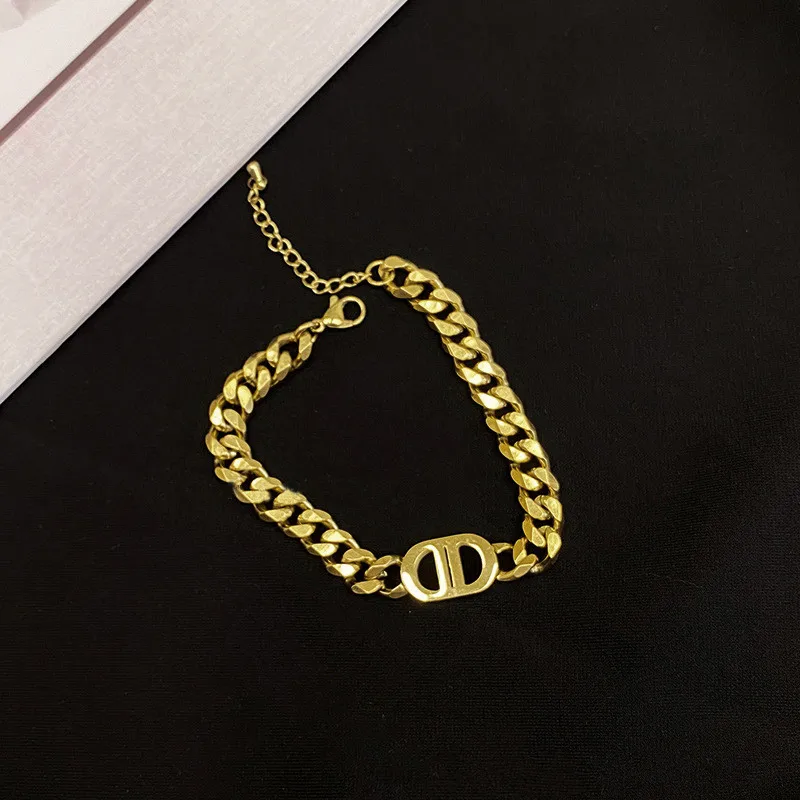 

HANGZHI 2021 New Hollow CD Letter Design Exaggerated Retro Titanium Steel Thick Chain Bracelet For Women and Girls Jewelry