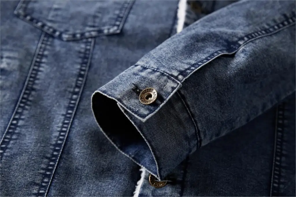 Мужская джинсовая куртка с меховым воротником теплое джинсовое пальто