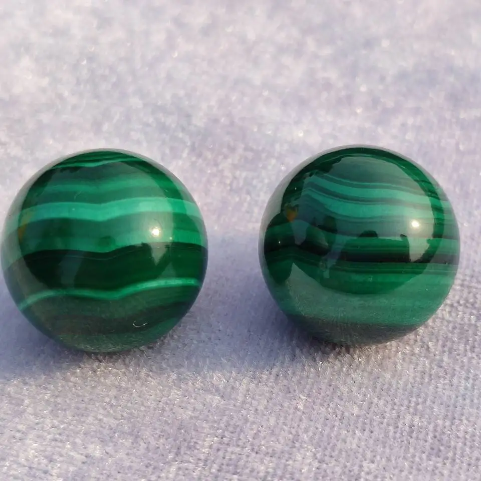 

1pcs hand carved malachite healing ball sphere for home decoration