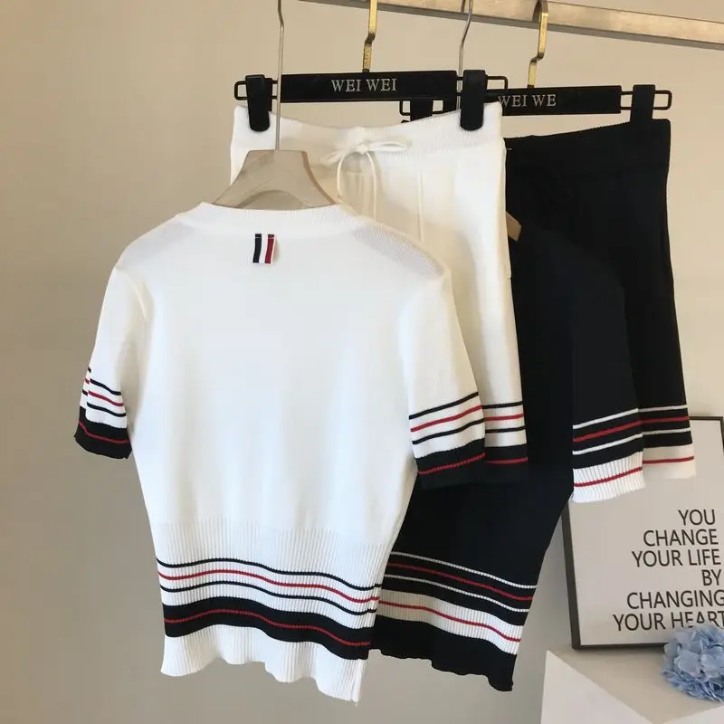 

Amolapha Women O-Neck Short Sleeve Striped Loose Knitted Tee Tops+Elastic Waist Mini Trousers Outfits Female Casual Tracksuit