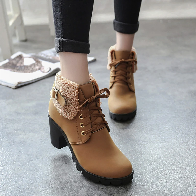 Женские осенние ботинки коллекция 2019 года Плюшевые на шнуровке в стиле ретро Bota
