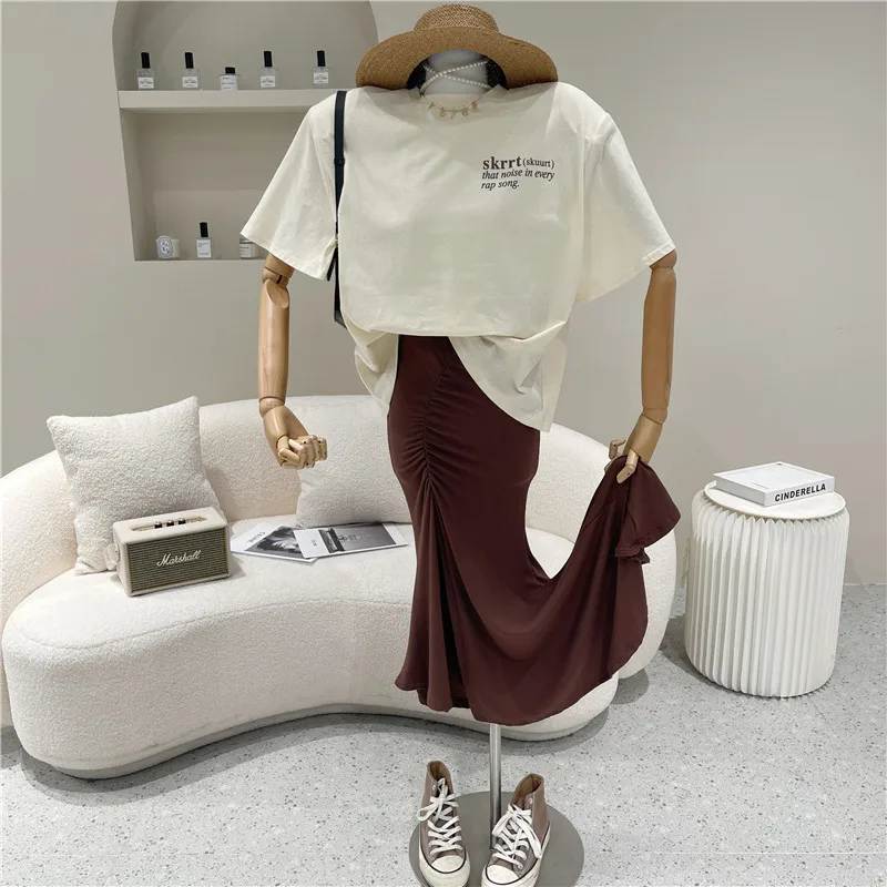 

Niche Design Two Piece Set Women 2021 Summer Fashion Loose Short Sleeve T-shirt + High Waist Drop Fishtail Skirt Irregular Skirt