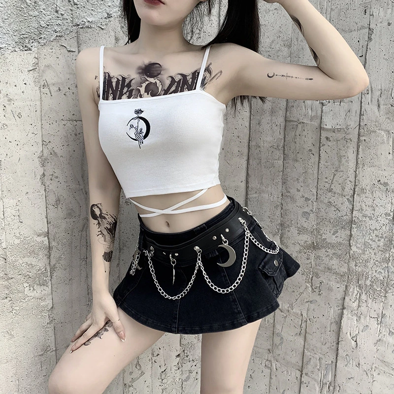 Женский топ на бретелях с квадратным вырезом без рукавов принтом в готическом