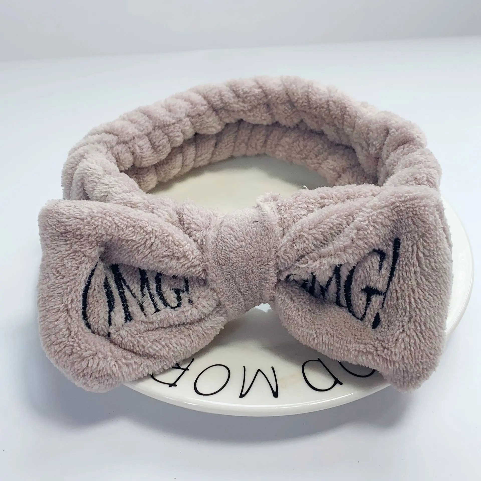 Повязка на голову из кораллового флиса тюрбан с бантом и надписью OMG для мытья