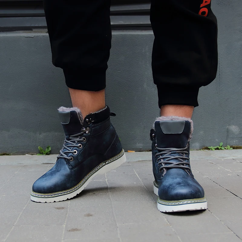 Новинка Мужские зимние плюшевые ботинки Модные теплые для мужчин Ботильоны на