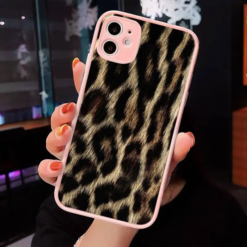 

Phone Case For iPhone 12 11 Mini Pro XR XS Max 7 8 Plus X Fashion Tigers Leopard Matte transparent Pink Cover