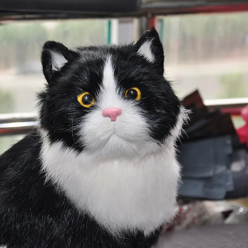 

Lovely Simulation Cats Animal Doll Plush Toy Simulation Black & White Cat Home Decorations Birthday Gift for Kids Fake Cat