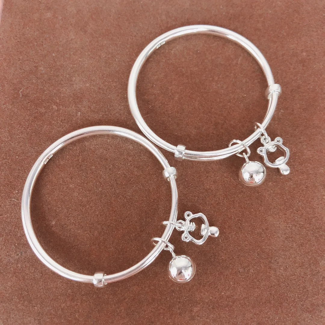 

Glossy Bell Tiger Kid Bracelet