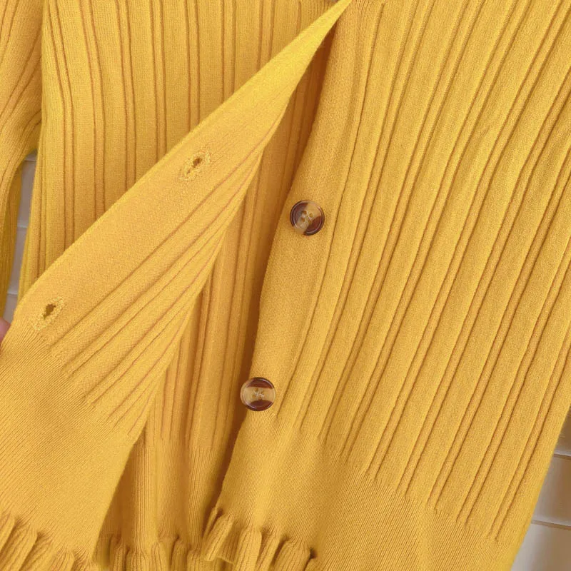 

Croysier Single Breasted V Neck Cardigan Ruffle Edge Ribbed Knitted Cropped Sweater Women Casual Slim Long Sleeve Top Cardigans