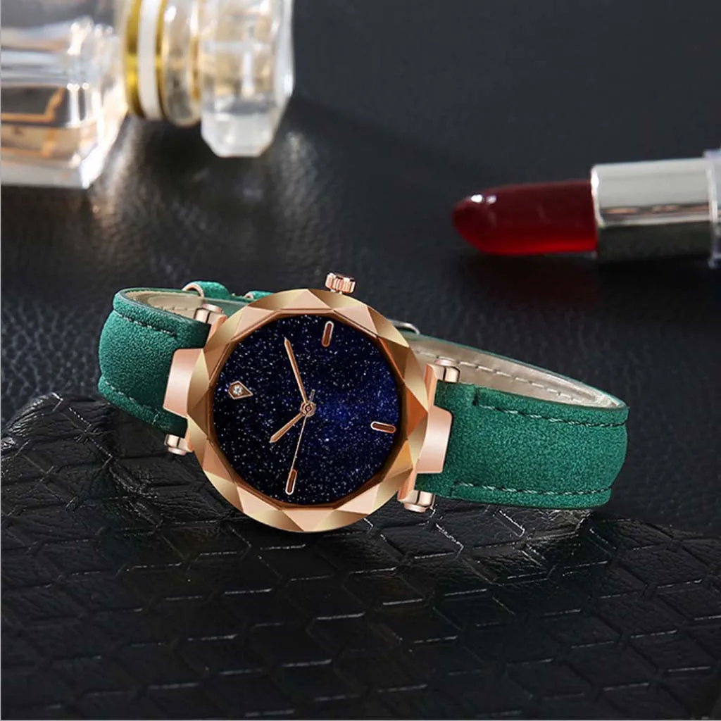 

Women's Star Explosion Watch Simple and Luxury Luxury Starry Dial Convex Mirror Leather Strap Watch 50*