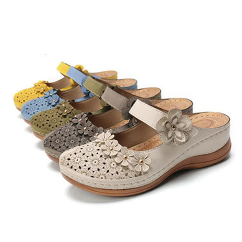 Сандалии женские на платформе мягкая дышащая обувь с перфорацией цветочный узор