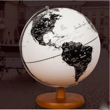 High-definition picture European style luminous globe with LED light desk decoration table lamp creative decoration Globe