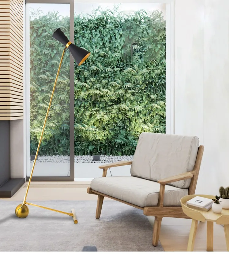 Светильник напольный светодиодный золотистый E27 лампа с 1 колонкой и динамиком