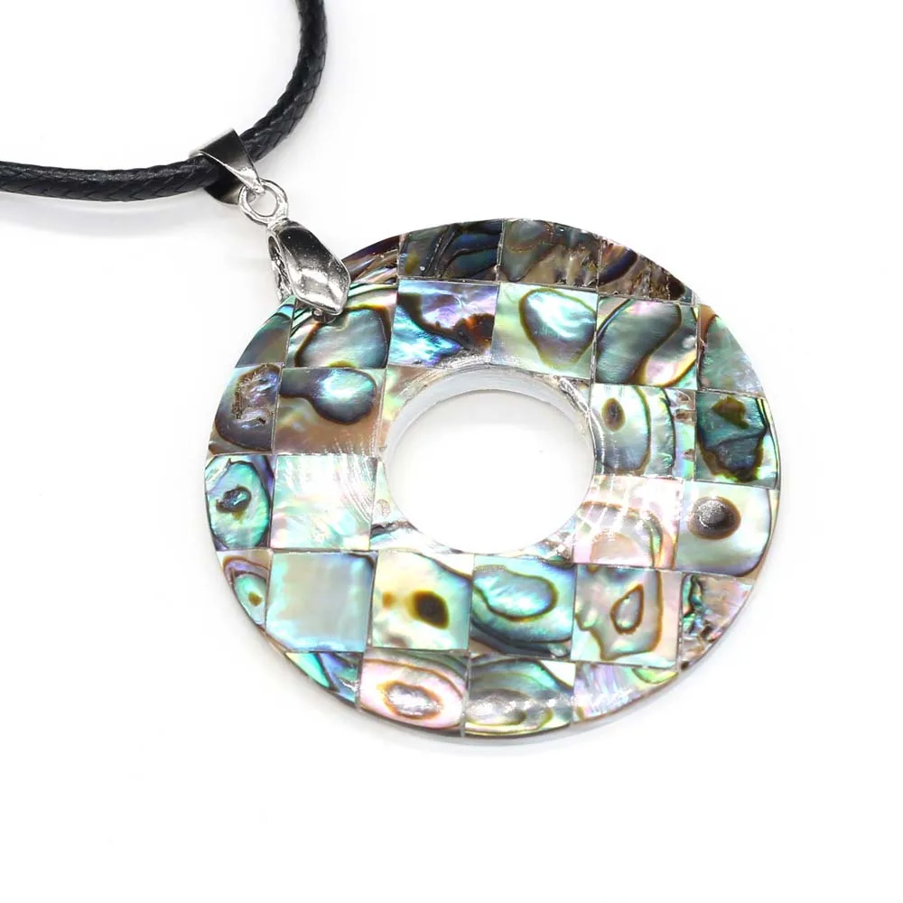 

Natural Abalone Shell Pendants Round Shape Shell Craft Necklace Charms Jewelry Leather Rope Trendy Necklaces Gift Party