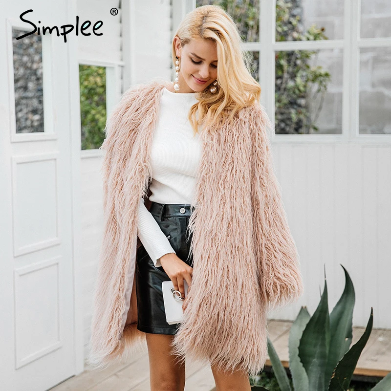 Женское розовое пальто Simplee уличное пушистое длинное из искусственного меха