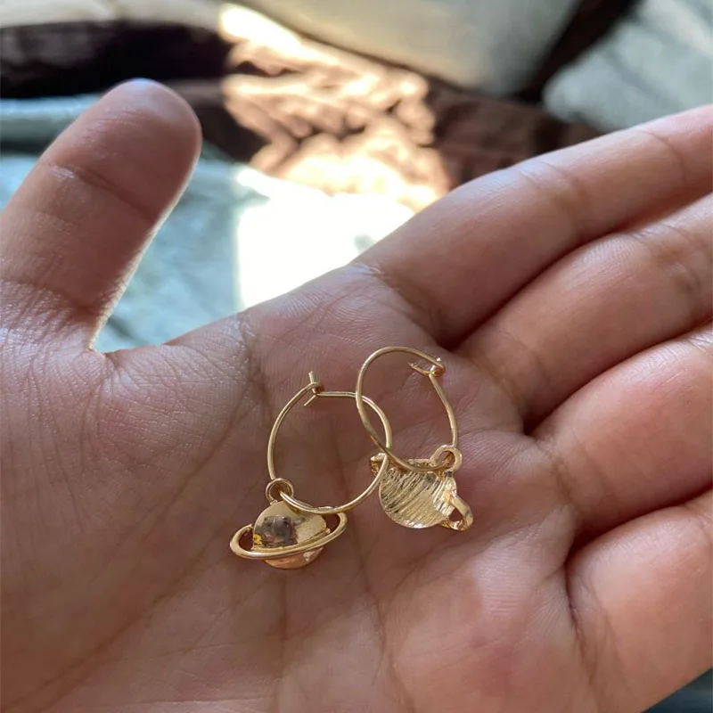 Прекрасный Золотой цвет обшивки Вселенной Galaxy очарование серьги-кольца для