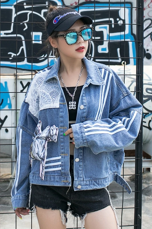 

Denim jacket female loose tide brand heavy work patch net red wild casual jacket age-old bf stitching short shirt