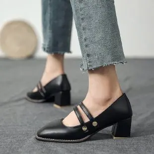 

Women's Large Size High Heels Ankle Strap Thick Heel Women's Shoes Square Toe Mid-heel High Heels Work Pump Comfortable Ladies