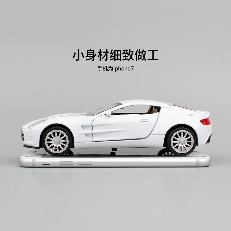 Металлические игрушечные машинки Астон Мартин One-77 1:32 литая модель масштаба