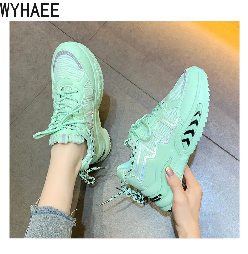 

Women's Shoes
