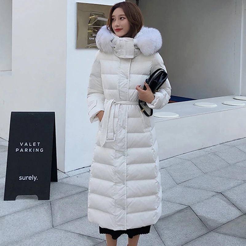 Женский пуховик с мехом черная ветрозащитная парка на натуральном меху теплая