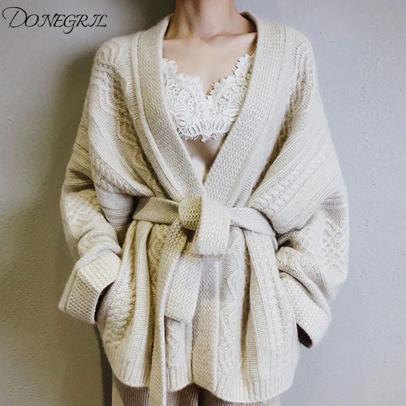 

2020 New Women Warm Knitted Cardigan Female Casual Criss-Cross Belt Turn Down Collar White Sweater Women Cotton Knitwear femal