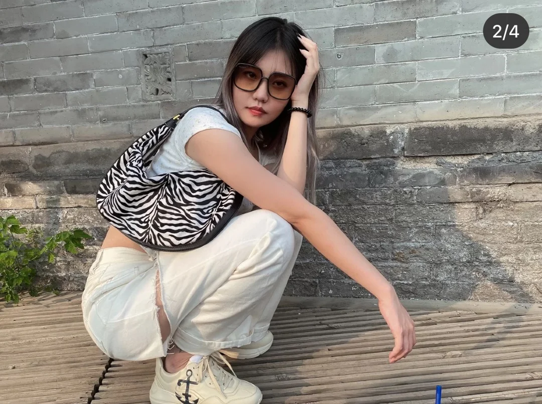Spring New 2021SS Women Casual White Cut Hole Denim Pants Ladies Fashion Jeans Ddxgz2 3.04