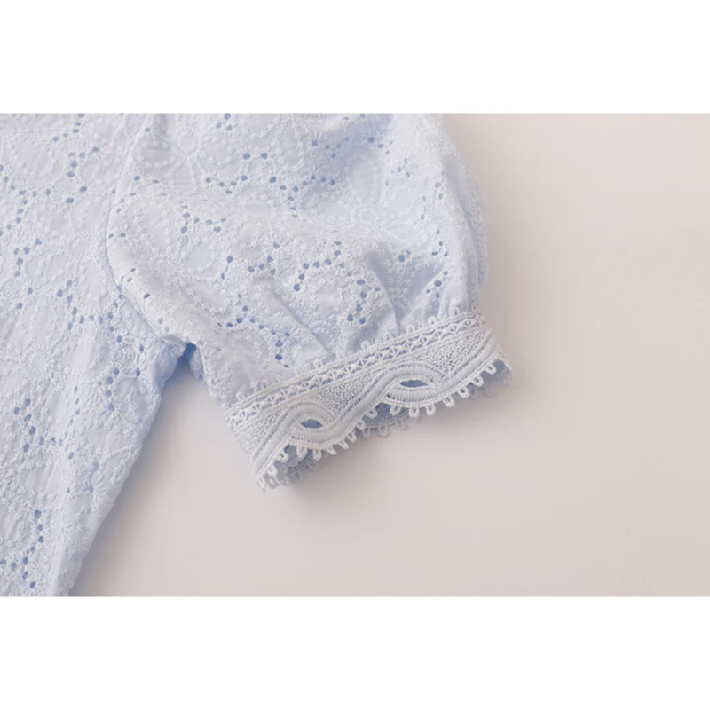 

Women Blouses Elegant Gentle Embroidery Lace Patchwork Pearl Buttons Shirts 2021 Summer New Trendy Hollow Out Loose Blusas Mujer