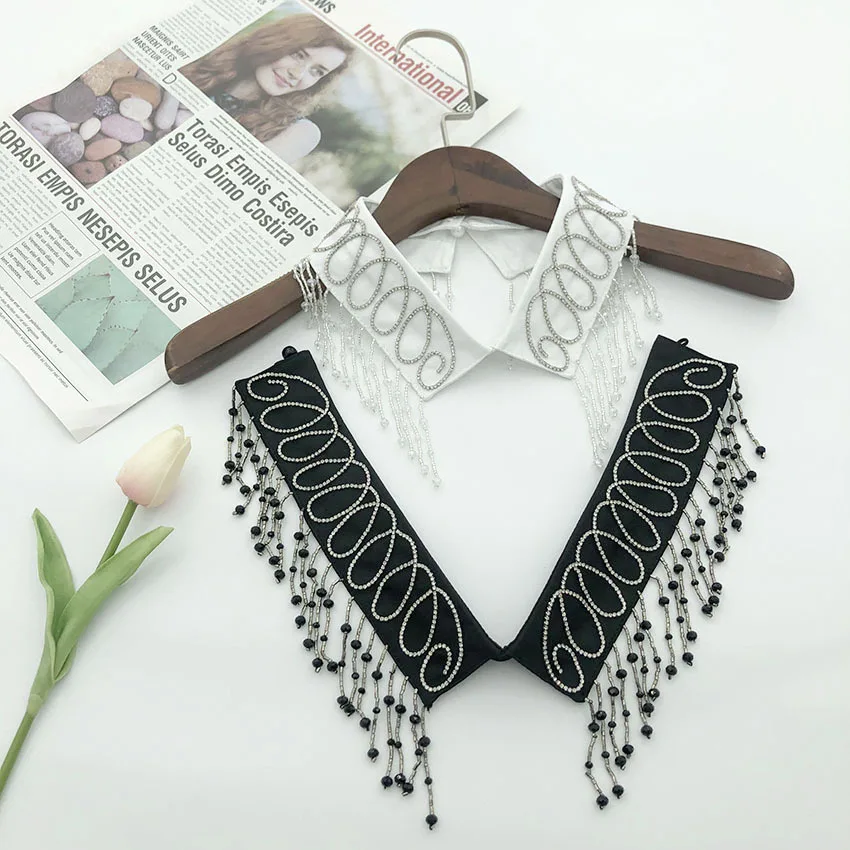 

Женская блузка ручной работы, со съемными вышитыми воротниками