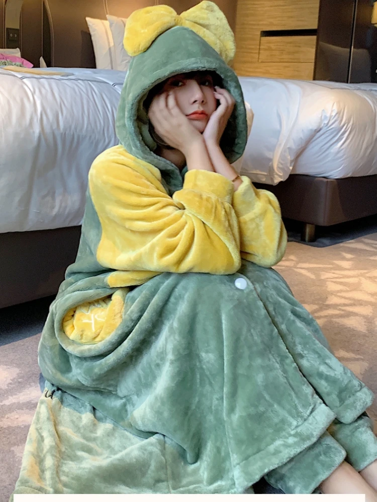 

Sweet and lovely wind thickening plus velvet long nightgown pajamas women's autumn and winter 2021 new home service suits can be