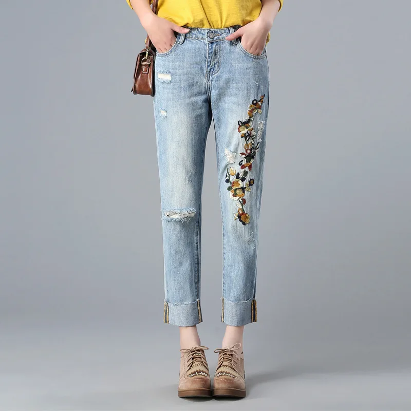 

Ripped Cropped Jeans 2021 Women Spring High Waist Plus Size Hollow Out Rolled Pants Denim Embroidery Raw Edge Slim Fit Trousers
